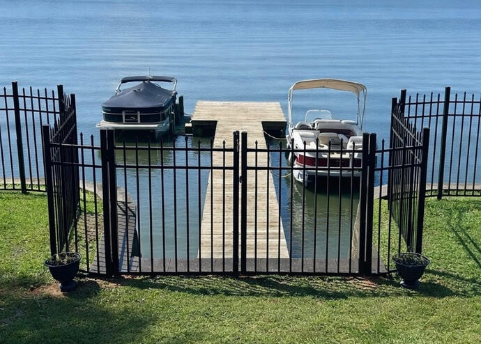 Ornamental Aluminum Fence with Walk Gate. Ornamental Aluminum Fence with Walk Gate.